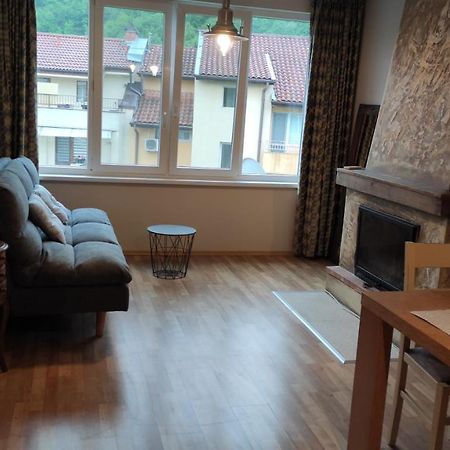 Apartment Central Park Gabrovo Exterior photo