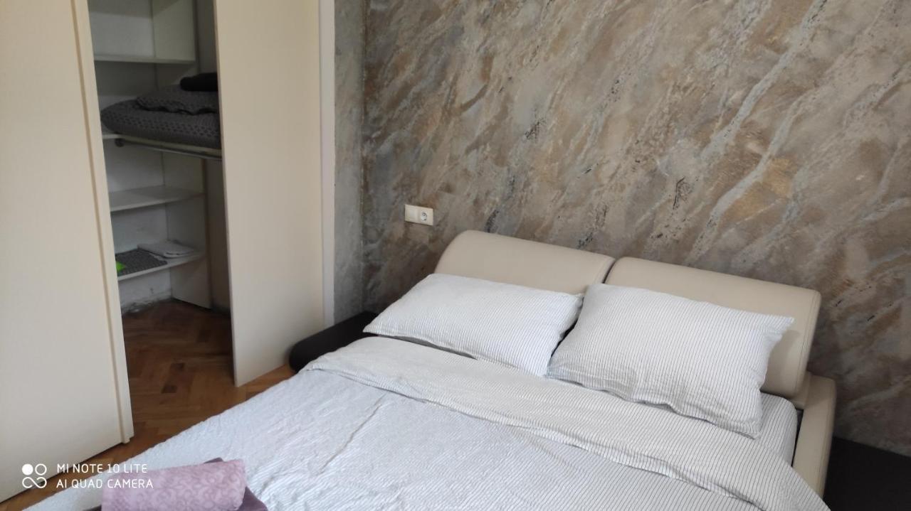 Apartment Central Park Gabrovo Exterior photo