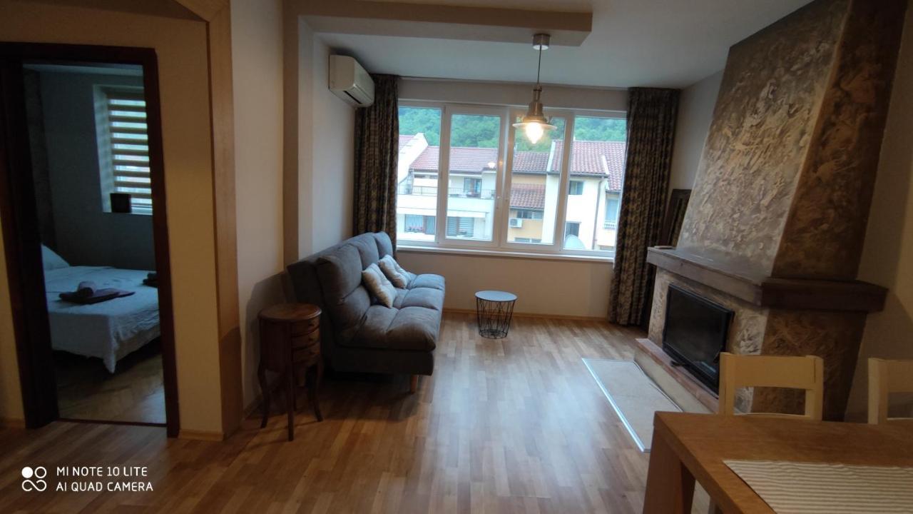 Apartment Central Park Gabrovo Exterior photo